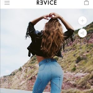 REVICE star jeans. Size 24